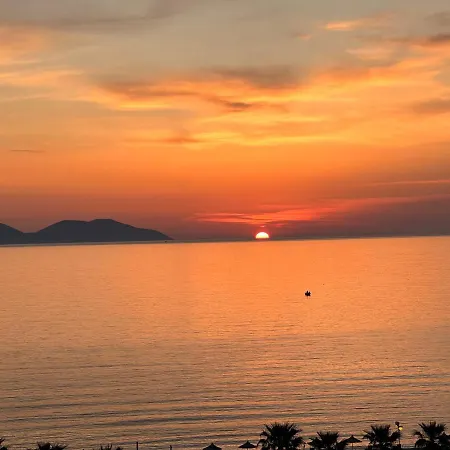 Jico Travel - Beach Santi Apartment Vlore
